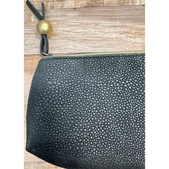 Black Faux Stingray Textured Zippered Clutch With Gold Accent Bead & Leather Pul - Picture 2 of 3
